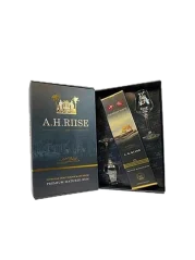 Rum A.H. Riise Royal Danish Navy 0,7 40% se 2 skleničkami + Dárkové balení